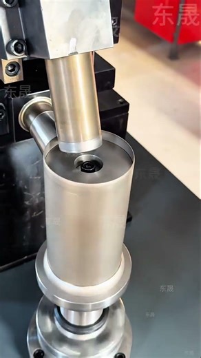 Round tube flanging and edge pulling #Edge pulling machine Dongsheng Manufacturing