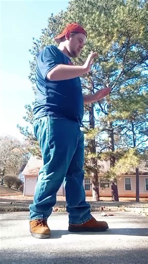 Miguel adorn short dance