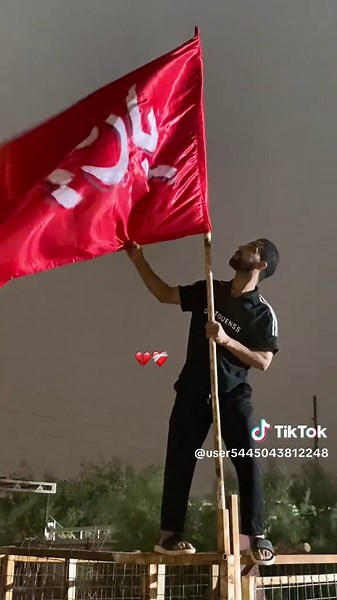 فيديوهات أنشأها رضاوي ابن غالب (@aks..__14) باستخدام وانا غريبه - المصمم مالك سعد