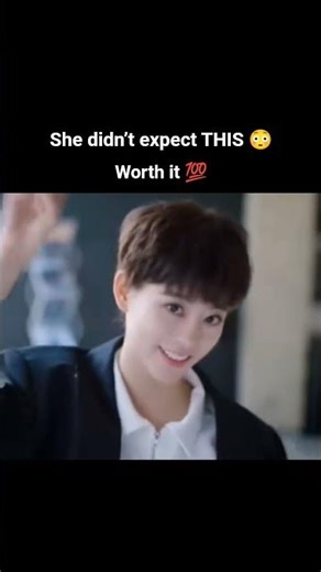 When your friend helps out to choose your outfit🔥 💯#trending #cdrama #viral #shorts #fyp