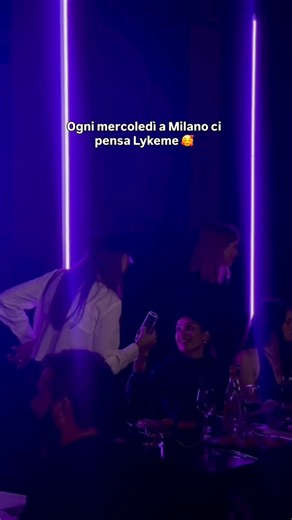 LYKE ME on Instagram: "Ma veramente a Milano non ci sta nulla da fare? Eppure, il mercoledì è LykeMe. La serata in cui smetti di scrivere “chi c’è in giro?” nel gruppo e inizi a dire “ci vediamo lì”. 📲 Scannerizza il qr code che troverai sul tavolo e attiva la web app che, grazie a un apposito algoritmo, ti fará scoprire con chi sei REALMENTE compatibile. Ma è tutto qui? Se parti dalla cena potrai inviare e ricevere messaggi gratuiti ma attenzione …. Perché dal dopocena tutto cambia e i modi di