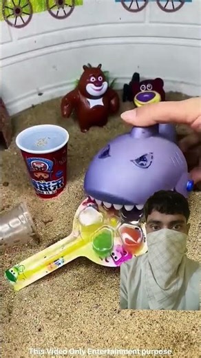 Introducing the "VitaWear SmartBand," a next-generation wearable gadget🎉