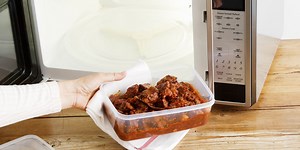 Can You Safely Microwave Plastic Food Storage Containers?