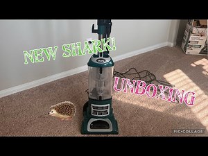 🚨New vacuum🚨 Shark Naviagtor Lift away XL 👗 Unboxing and first impression 🧍‍♀️