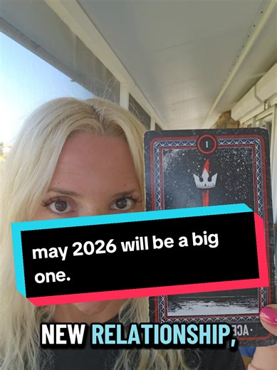 Goddess Amber ✨️ (@thegoddessamber)’s video of tarot readings