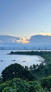 40K views · 6.9K reactions | Asa arata plaja Phuoc My și astea sunt preturile la mare in Da Nang, Vietnam  Cum ți se par prețurile de aici? #vietnam #catasirares #travel #vacanta | CĂTĂ şi RAREŞ | Facebook