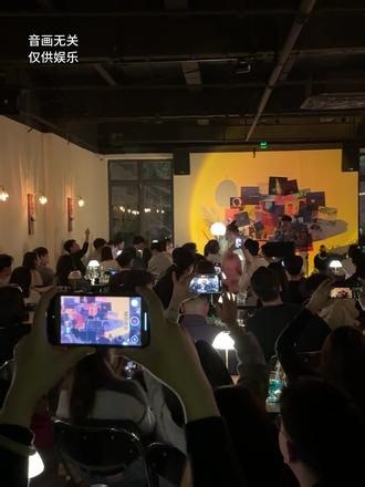 我 還是很想你 但我們不會再聯系了#歌曲半衰期 #我还是很想你#歌手江堇#终于等到这首半衰期上线了#酒馆驻场演唱