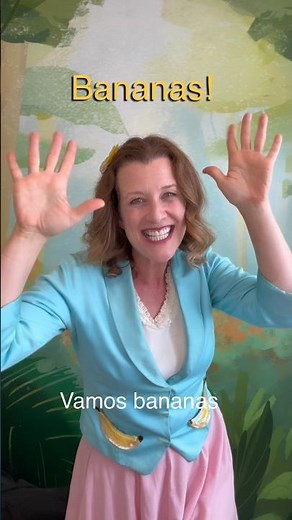 Vamos Bananas! 🍌 Fun Movement Song for Kids in Spanish