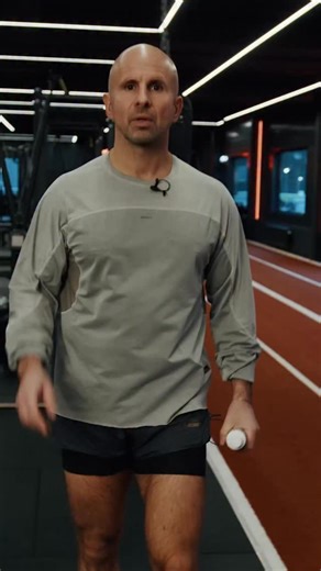 Är det dags att ta tag i träningen på riktigt? Att komma i form och bygga rutiner som faktiskt håller? Den 5 januari startar nästa omgång av mitt 10-veckors online bootcamp. Vi kör tillsammans fram till 14 december. Med struktur och stöd hela vägen. Kommentera ’REDO’ om du vill ha en av platserna. Tidigare deltagare har inte bara tappat kilon eller byggt muskler, de har hittat till nya rutiner de mår bra av. Och det jag är mest stolt över är att så många berättar att de mår så mycket bättre, sov