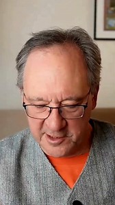 Is raw goat’s milk safe for a young, otherwise breastfed baby? Watch the full webinar here: https://bit.ly/4ssPQJG #QuestionEverything #NewBiology #TomCowan #WiseTraditions #RealFood #RethinkingNutrition | Dr. Tom Cowan