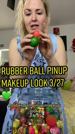 Join the live and watch the magic happen!🤩 #pinup #pinuplook #makeupchallenge