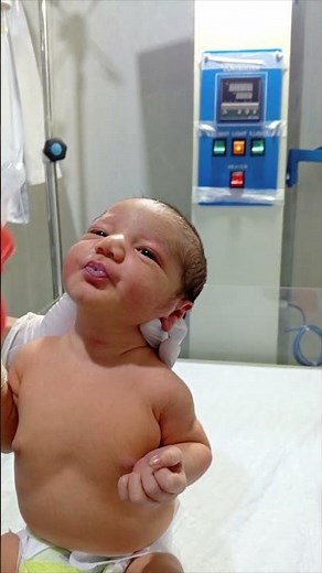 Neonate Baby Feeding Guide | Safe & Effective Newborn Feeding Technique