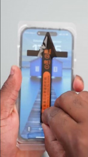 iPhone 14 Pro Screen Protector Installation
