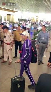 KKR Team Spotted Ahead of Match | FilmiBeat