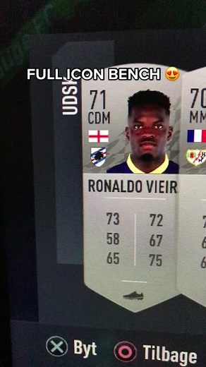 Full Icon Bench in FIFA 22 Ultimate Team