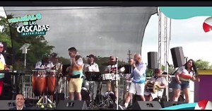 Oscar Serrano "Que Loco" Tema: La Condena que grabó con Grupo Mania en Vivo desde Las Cascadas de Aguadilla PR. | El Merengue esta en la Calle