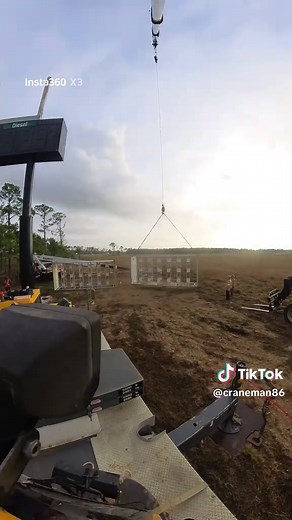 Understanding the Crane Operator's Role in Industry