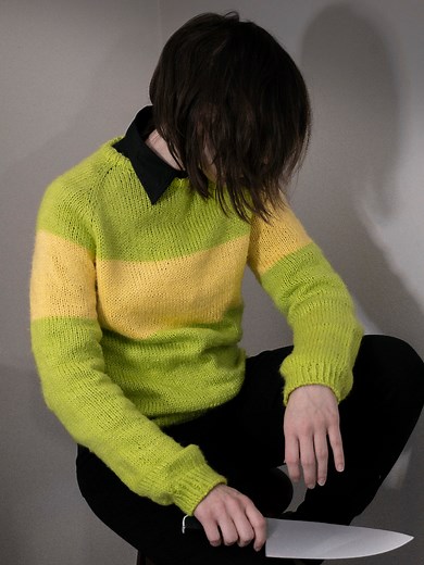 Let's Knit Kris' Sweater from Deltarune! They're here! My lightworld Kris cosplay now has their signature human sweater. This was my first ever big knitting project. I followed the instructions for the step-by-step sweater as a starting off point, and from there made it to look like Kris'! I learned quite a lot making this, and it just proved to me that I really enjoy knitting and want to incorporate it into my cosplays more often. I am making Noelle's vest next, and I hope to one day completely