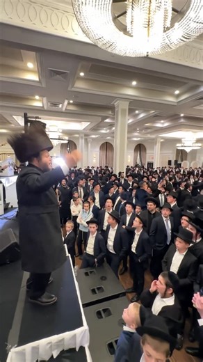 Mendy Hershkowitz Band on Instagram: "This Simchas Torah, the joy is more palpable than ever! We’re ready to dance like we’ve never danced before! 🫶 #mendyhband #mendyhershkowitzband #jewishmusic #jewishband #jewishmusicians #liveband #torah #simchastorah #simchattorah"