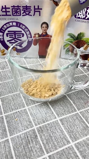 100K views · 1.2K reactions | She pranks him with fake food! 藍 | Filosofi | Facebook