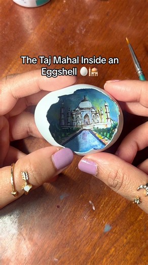 “Love that survived centuries, painted inside an eggshell 🥚🕌 Fragile. Timeless. Unbelievable.” #creative #artprocess #peaceful #tajmahal #artwork