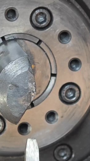 Inserting a Spring into Mechanical Components