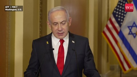 Pro-Palestinian Protesters Threw Eggs At Israeli PM Netanyahu's Motorcade In Washington | Watch