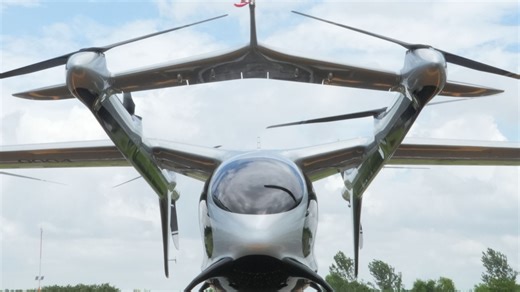 全球首架！吨级 eVTOL 三证齐全，低空经济迎来 “起飞时刻”