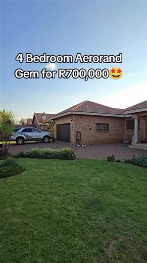 4 Bedroom Aerorand Gem for R700,000🤩 Well-located family home and most loved areas!😍 It’s the kind of space that just makes sense—warm, inviting, and practical. Could this be your next address? WhatsApp us via this number 👇 [ 27 64 933 7912] #fyp #foryou #viral #southafrica #tiktoksouthafrica #realestate #homesforsale #property #houseforsale #affordablehomes #starterhome #investmentproperty #southafricaproperty #dreamhome #househunting #MiddelburgHomes #PropertyForSaleSA #FamilyHomeSA #OpenPl