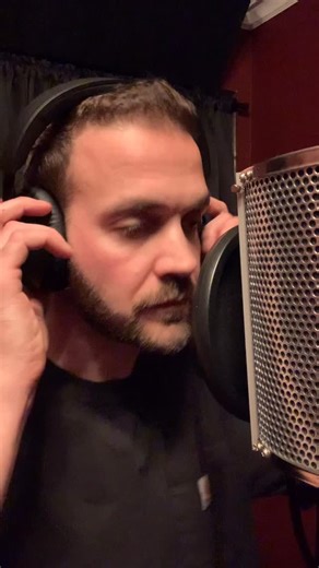 BTS footage of Brady Reis tracking the vocals on our cover of “Incomplete”. Have you heard the full song? STREAM: https://ffm.to/streamenmymusic | ENMY