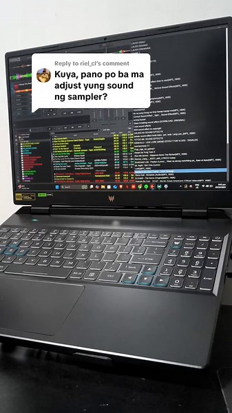 Replying to @riel_cl #djspinner #virtualdj #dj #Broadcasting