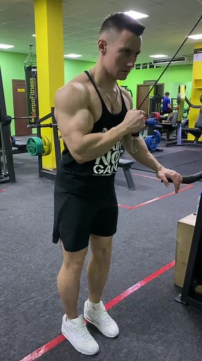 Triceps Cable Extensions Tutorial for Effective Workouts