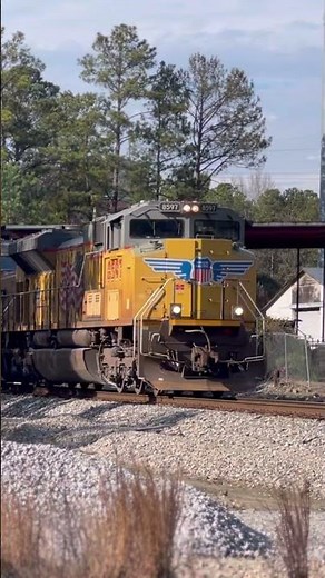 The SD70ACe is one of the greatest American diesel locomotives #unionpacific #train #railroad #bnsf