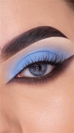 Light Blue Eye Makeup Tutorial