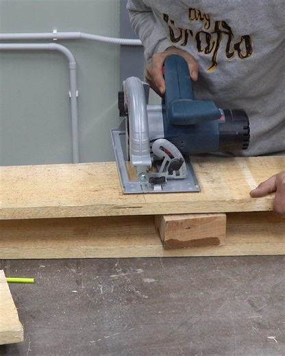 247K views · 1.3K reactions | DIY Easy Floating Shelves | DIY & Crafts | Facebook