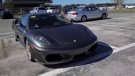 Acquiring vehicles with no money when starting dealership