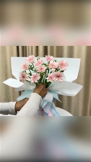 Elegant Pink Daisy Bouquet Arrangement 🌸 Beautiful Flower Gift Idea😍#shorts#Diy#homemad#florist