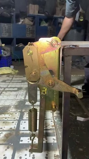 Safety mechanism for elevator