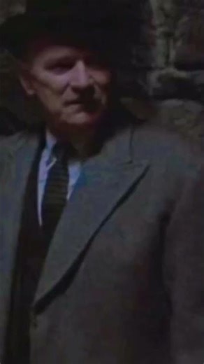 “Tales From The Crypt” (1972)