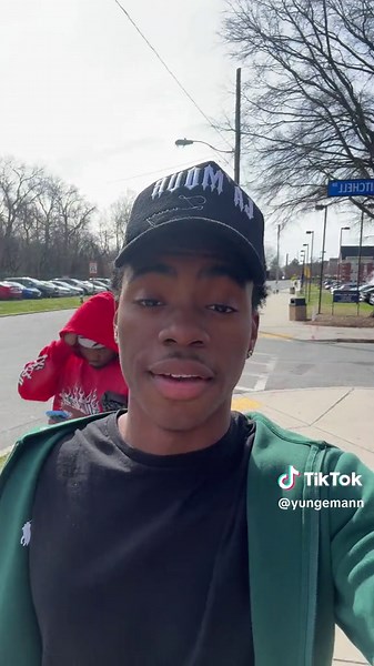 Empowering Young Women at the Club | Eman Rizz