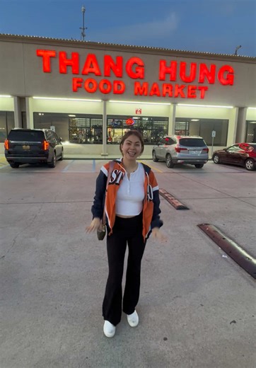 Thang hung Asian market haul! Got me some enoki mushrooms 😍 | Asian Food