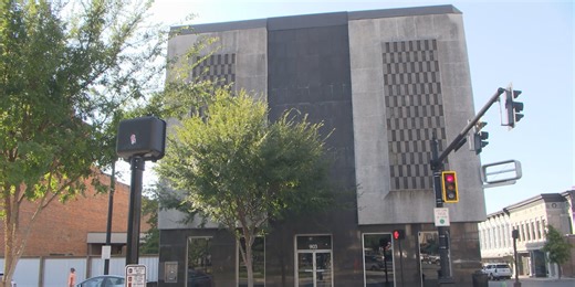 Downtown Redevelopment Authority sets sights on Bowling Green Bank building