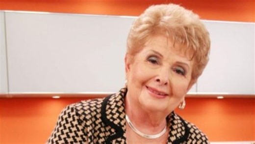 Βέφα Αλεξιάδου: Οι εγγονές της δεν πήγαν ούτε στο μνημόσυνο – «Έχουν κόψει επαφές» - to10.gr