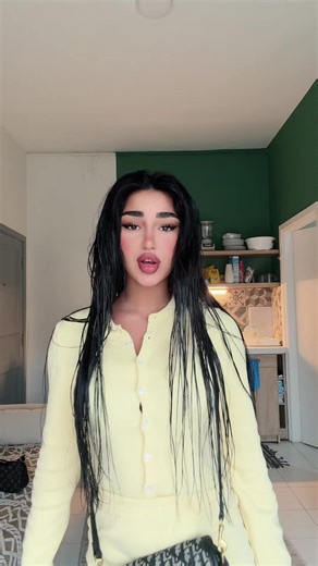 فيديوهات أنشأها دانـــا هاشـــم (@danahachemmm_) باستخدام الصوت الأصلي - Ç✨