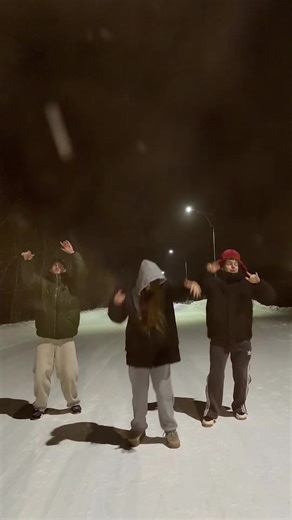 Dance Tips for Perfecting Elbow Moves