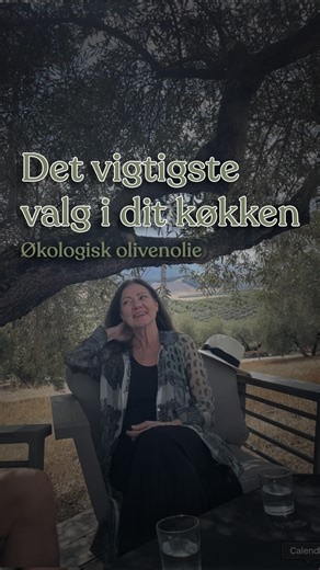 Én økologisk ekstra jomfru olivenolie til alt. Mad, der er lavet af rigtige råvarer og spist, som naturen har tænkt det, uden at gøre det kompliceret. | Øliva