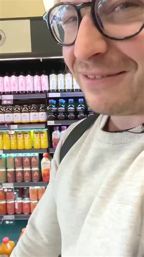 only 21 seconds to grab anything you want,,, Go Go Go... #freepaid #randomactofkindness #shoppinghaul #ShoppingSpree #studentlife #reelsviralfb #reelsvideos #fbreelsvideo #fbreels #foryoupage | V. Alexander