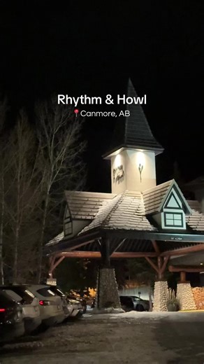 Date night? Friends night? Rhythm & Howl has you covered ✨ Delicious plates, chill vibes, unforgettable moments. #kenmore #canada #alberta #banff