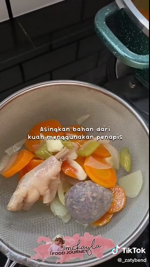 Chicken Feet Stock for Baby Food Menu