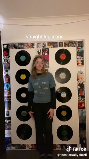 How to Dress Like Fiona Gallagher from Shameless